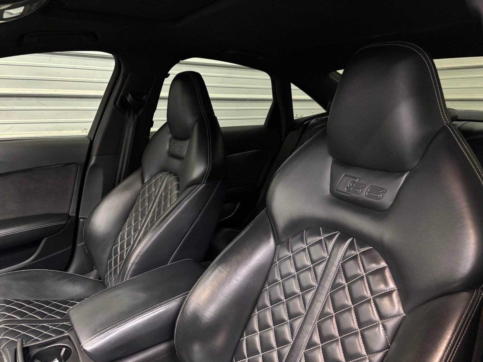 Used 2018 Audi S6 Premium Plus w/ S Sport Package image 9