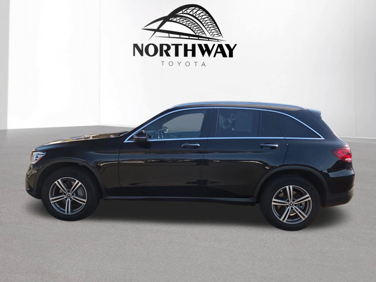 Used 2020 Mercedes-Benz GLC 300 4MATIC image 6