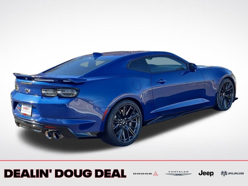 Used 2019 Chevrolet Camaro ZL1 image 5