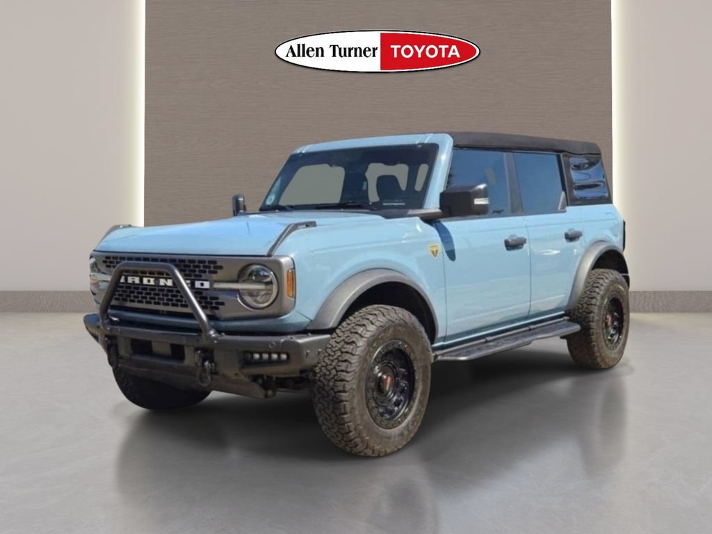 Used 2023 Ford Bronco Badlands AWD/4WD image 3