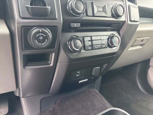 Used 2017 Ford F150 XLT w/ Equipment Group 301A Mid RWD image 29
