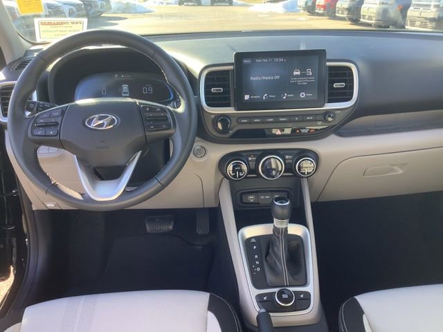 Certified 2026 Hyundai Venue SEL image 14