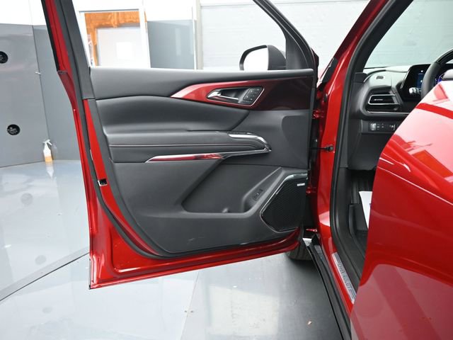 New 2026 Chevrolet Traverse RS image 13