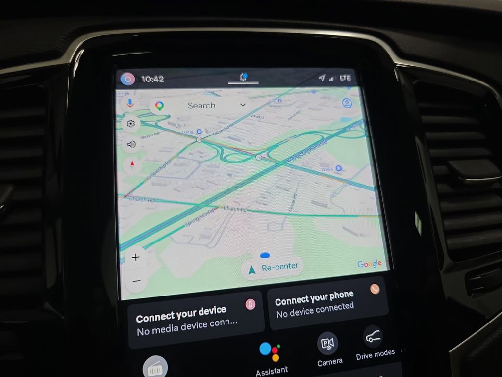 Used 2023 Volvo XC90 B6 Plus w/ Protection Package image 22