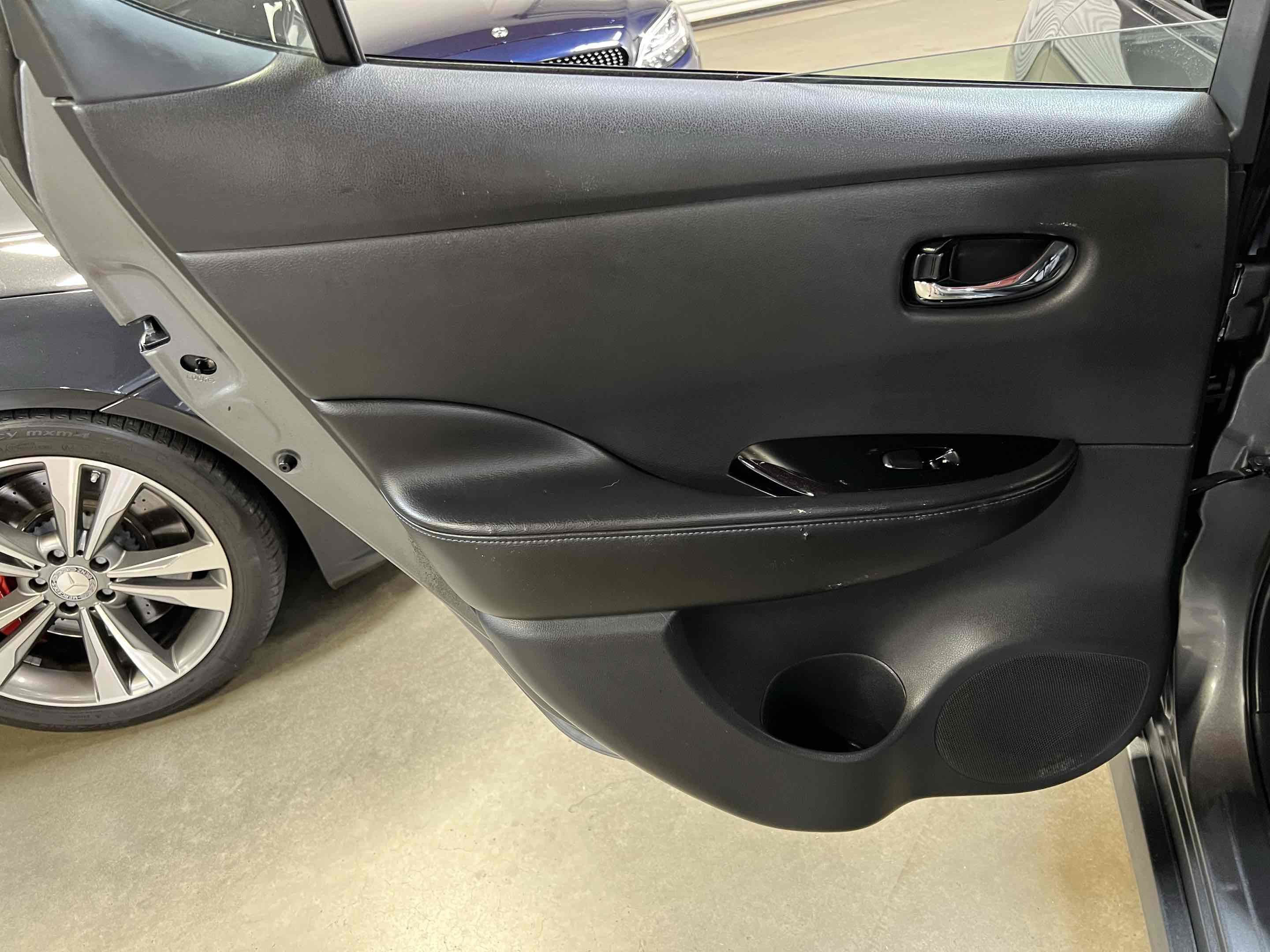 Used 2019 Nissan Leaf SL Plus w/ Protection Package FWD image 64