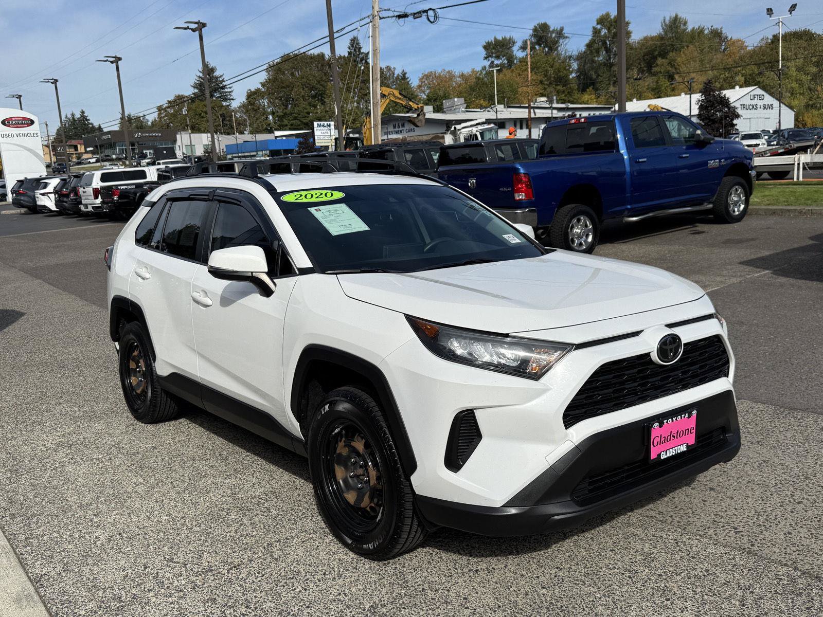 Used 2020 Toyota RAV4 LE w/ All Weather Liner Package AWD/4WD image 8