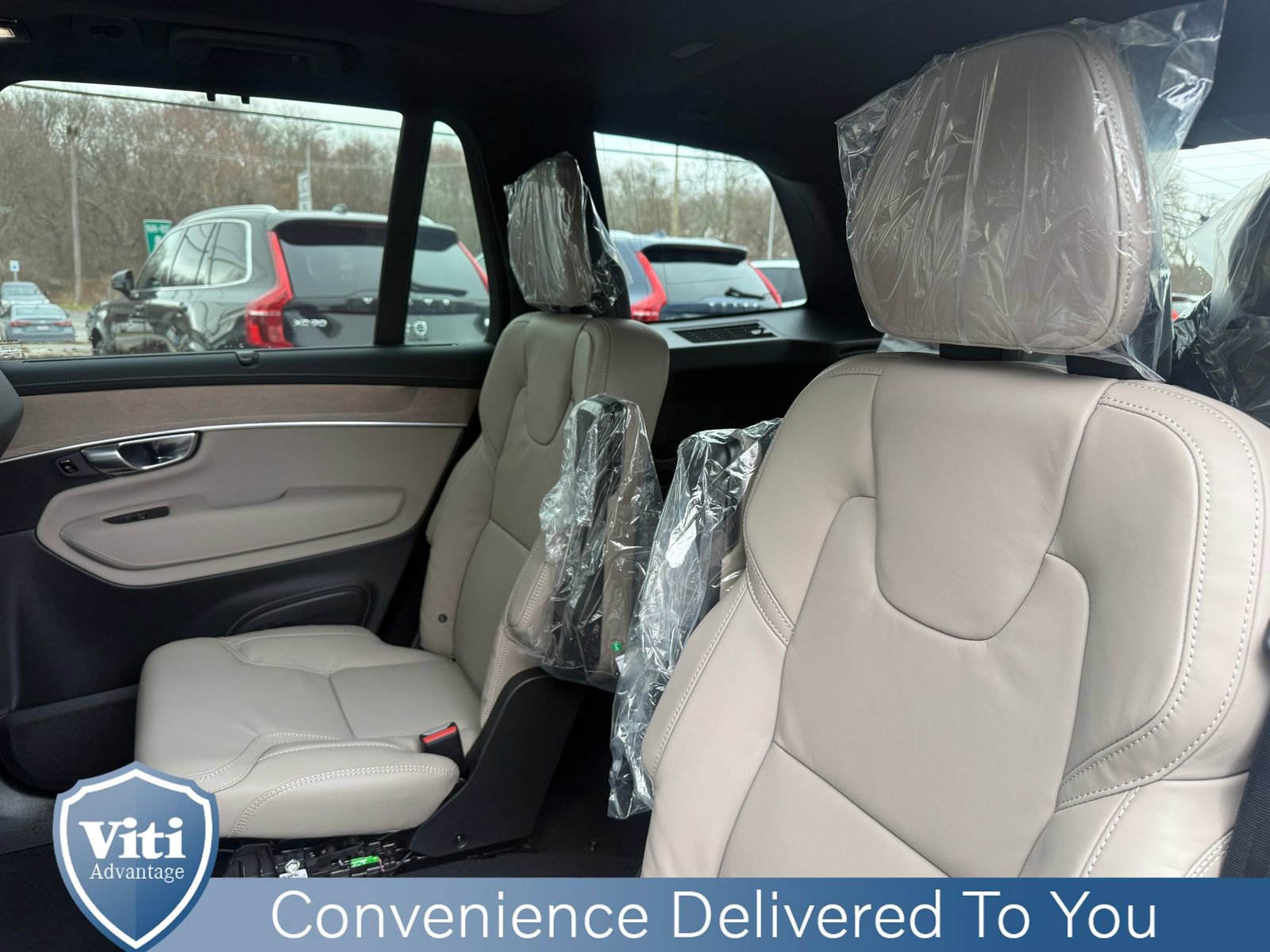 New 2026 Volvo XC90 T8 Ultra w/ Lounge Package image 14