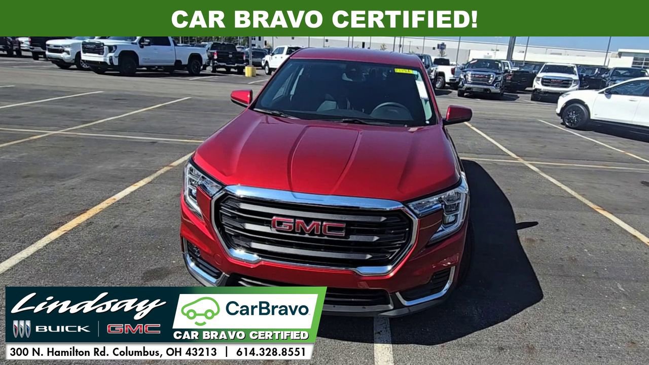 Certified 2022 GMC Terrain SLE image 3