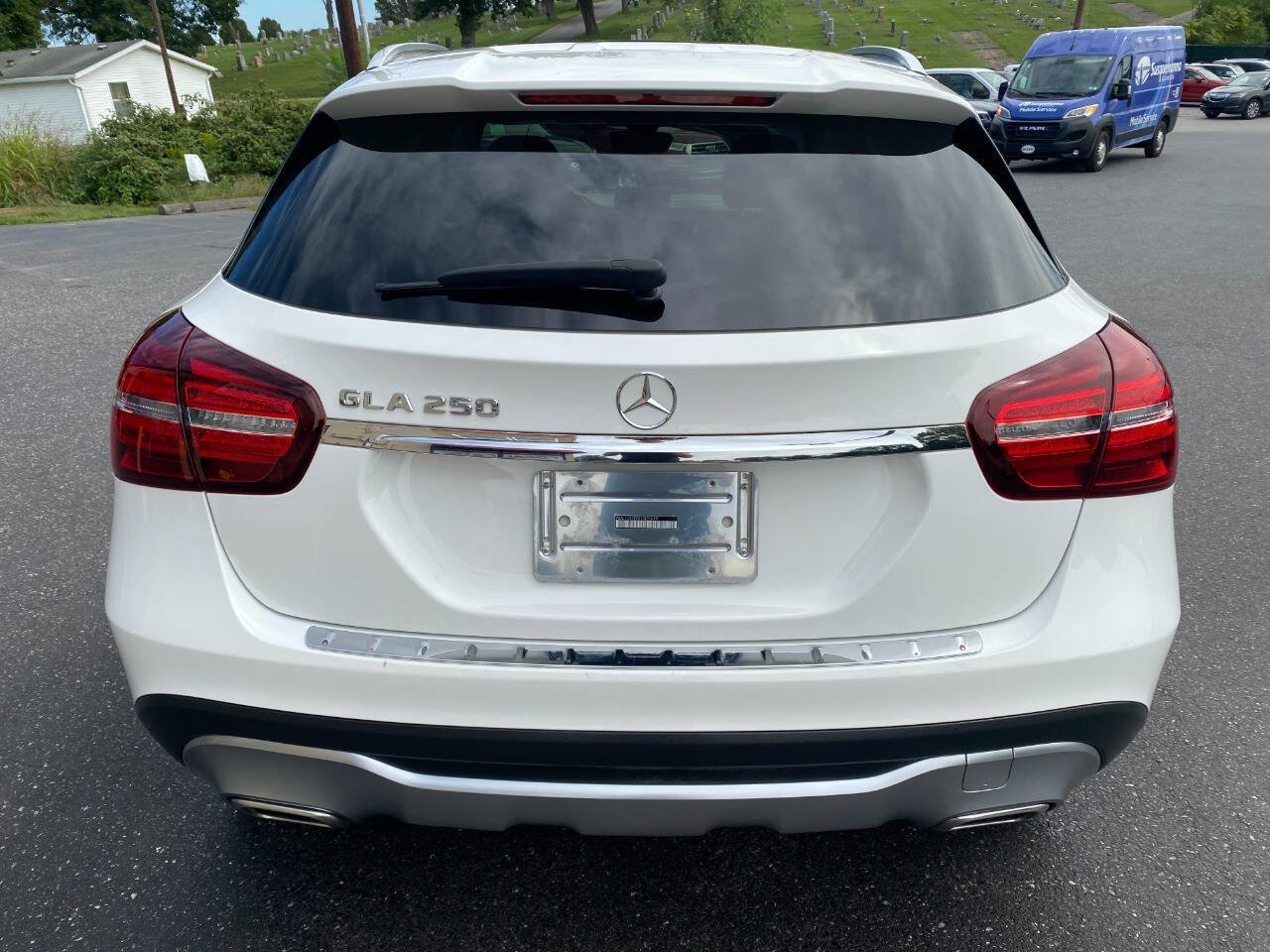 Used 2020 Mercedes-Benz GLA 250 4MATIC image 4