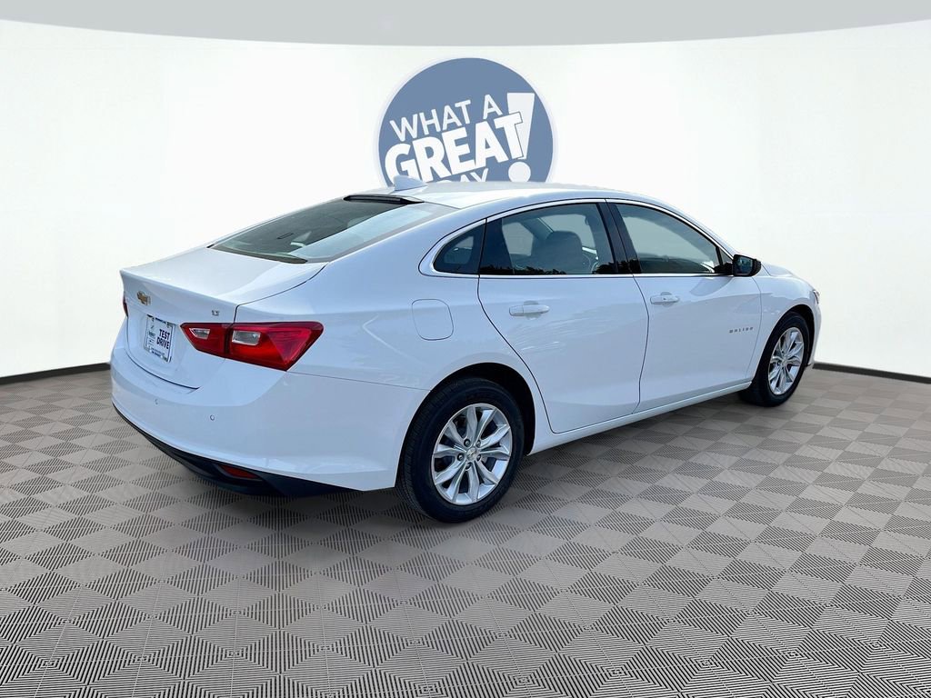 Used 2025 Chevrolet Malibu LT FWD image 6