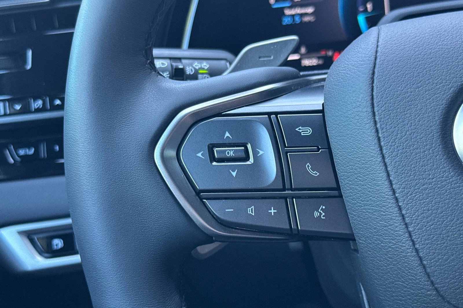 Certified 2025 Lexus RX 350 Premium w/ Convenience Package image 29