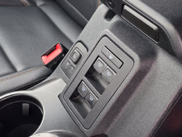 Used 2023 Ford Bronco Badlands AWD/4WD image 37