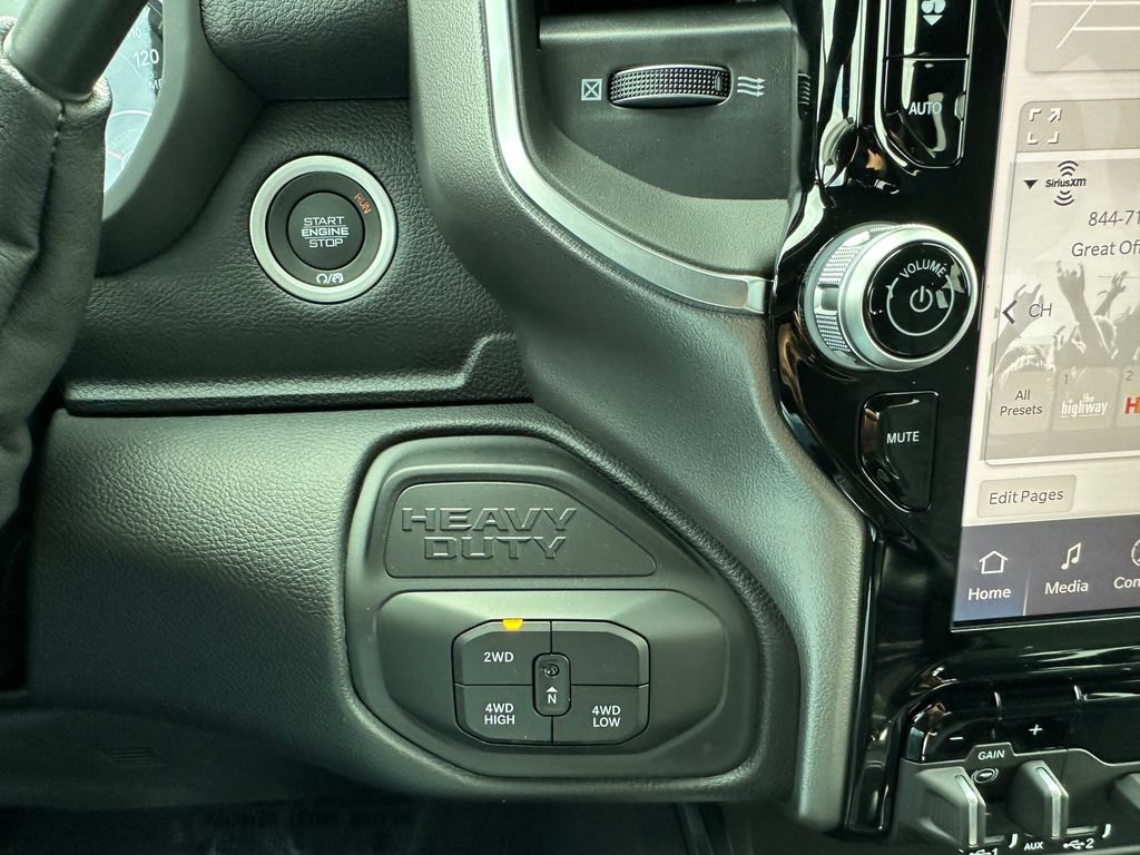 New 2026 RAM 2500 Big Horn AWD/4WD image 29