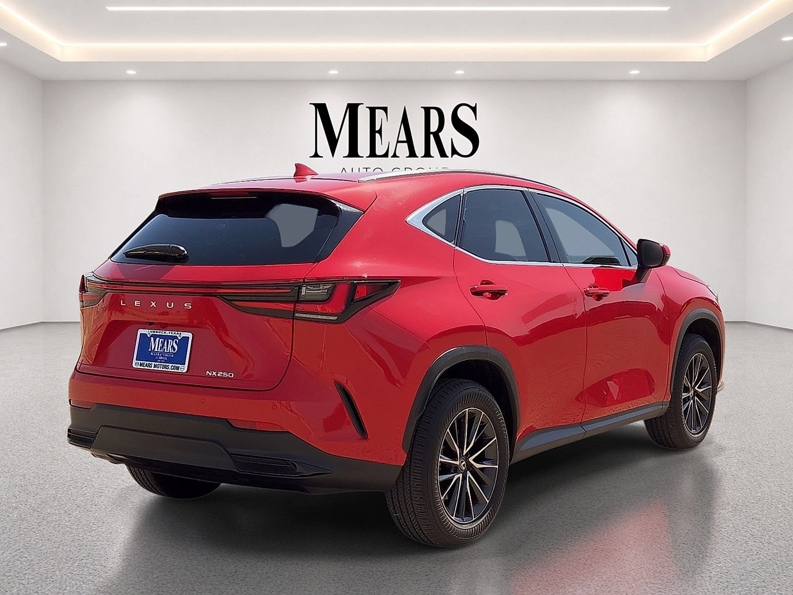 Used 2025 Lexus NX 250 FWD w/ Towing Package (2000 Lbs) image 5