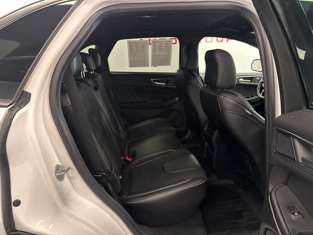 Used 2023 Ford Edge ST AWD/4WD image 35