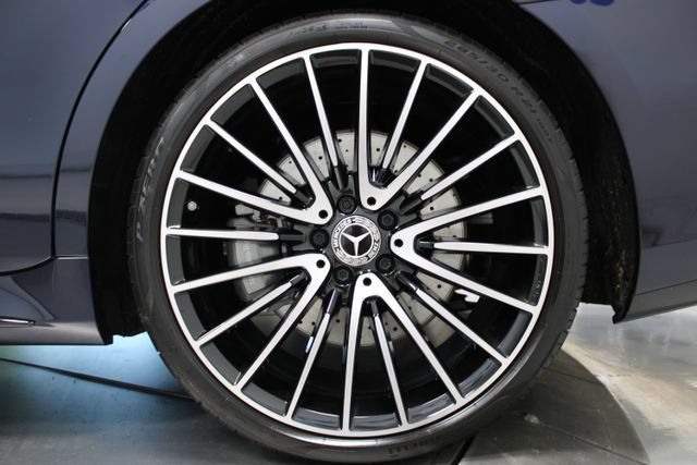 Used 2022 Mercedes-Benz S 580 4MATIC Sedan image 31