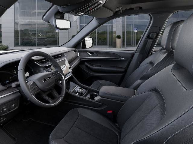 New 2026 Jeep Grand Cherokee Altitude AWD/4WD image 22