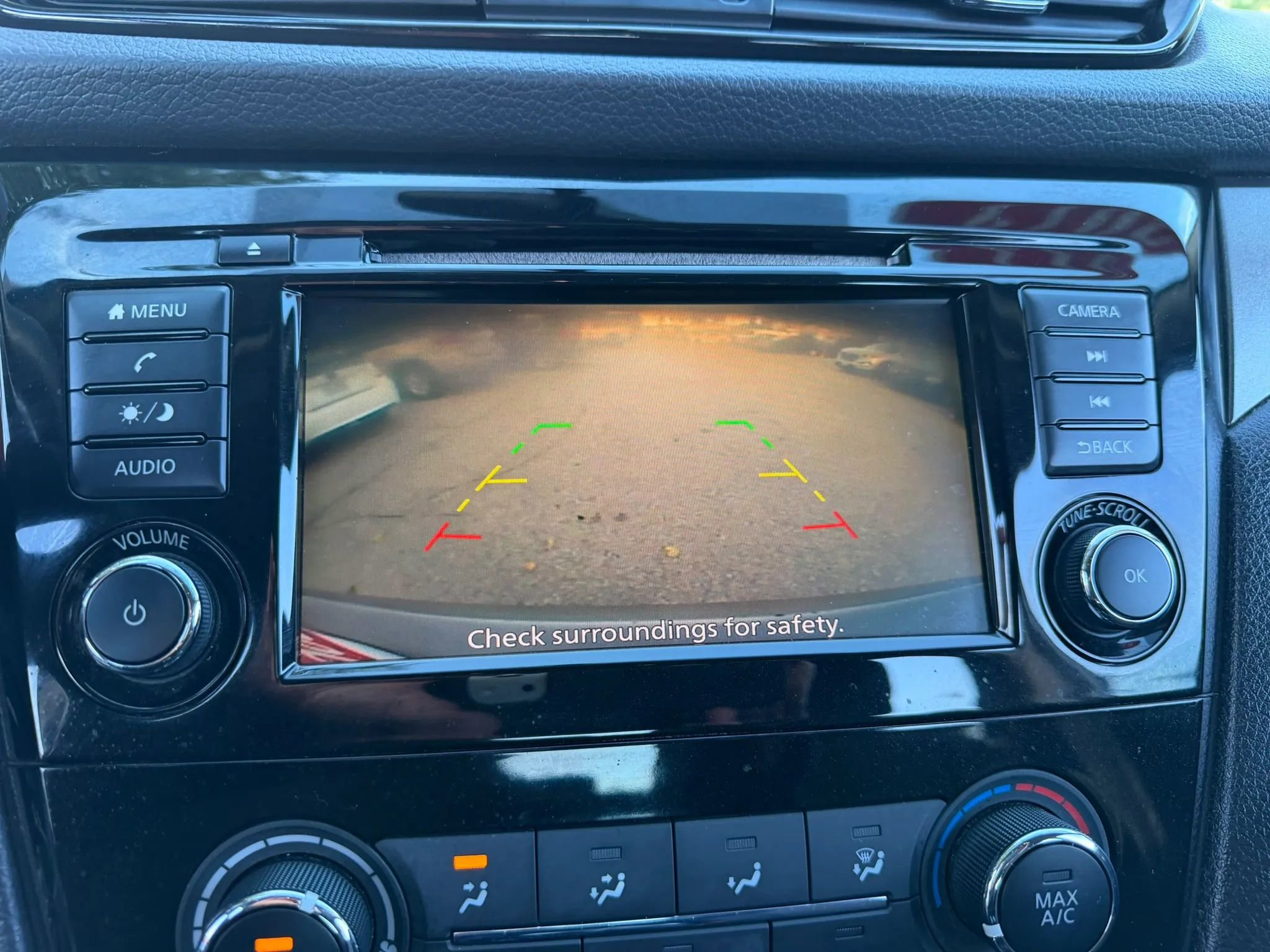 Used 2019 Nissan Rogue Sport S w/ Appearance Package FWD image 13