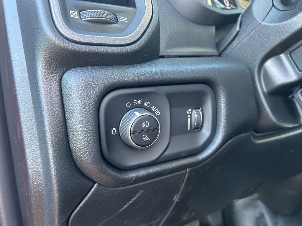 New 2026 RAM 5500 Tradesman AWD/4WD image 15