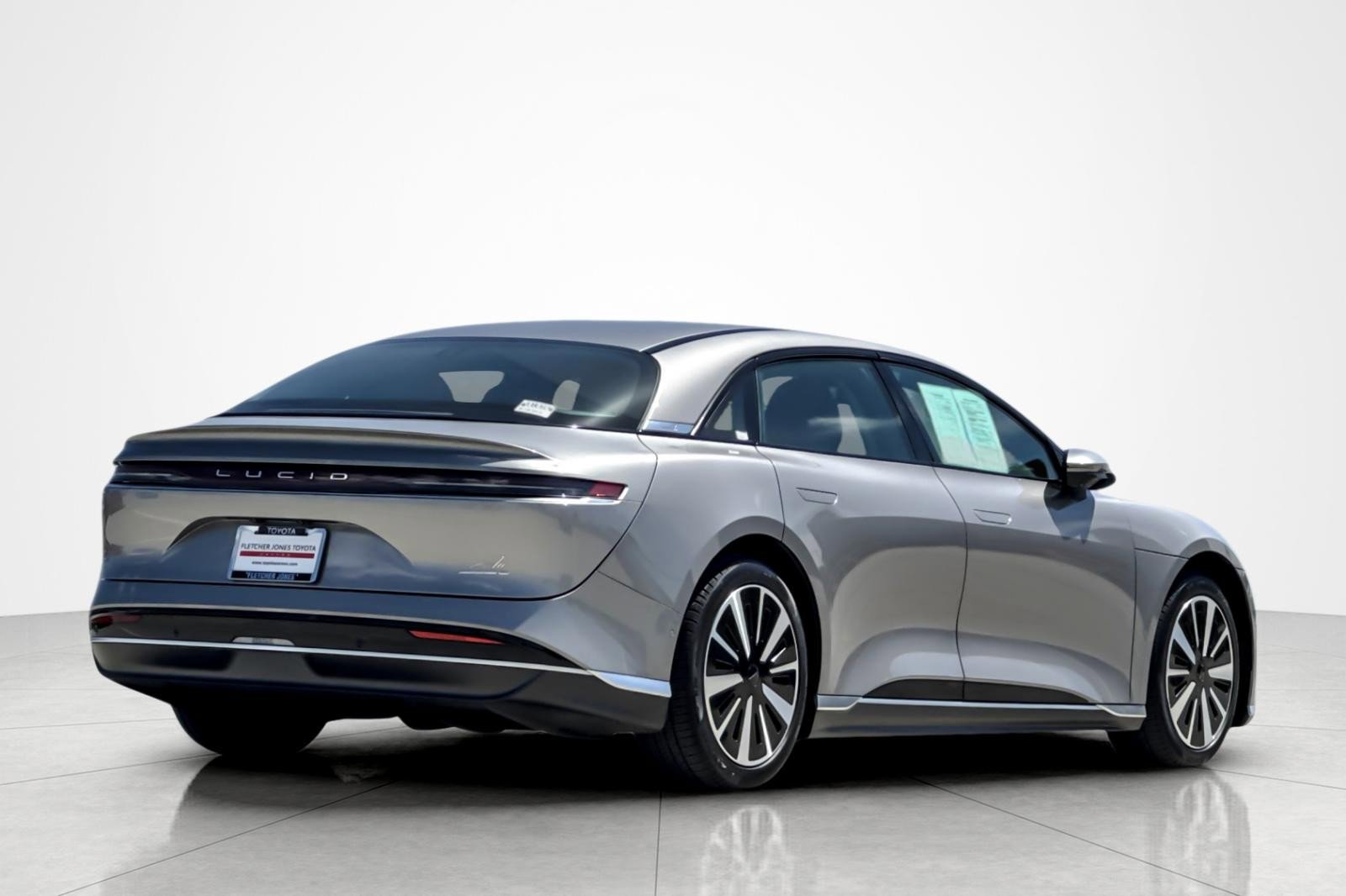 Used 2026 Lucid Air Touring AWD/4WD image 5