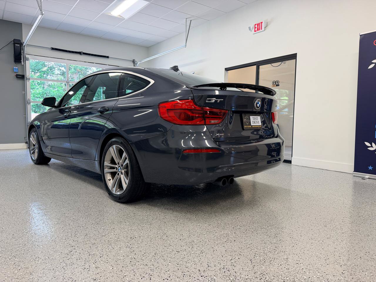 Used 2017 BMW 330i Gran Turismo xDrive AWD/4WD image 6