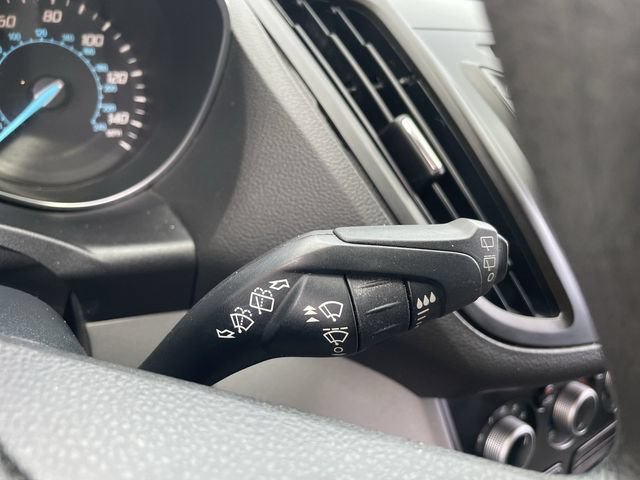 Used 2016 Ford Escape SE FWD image 31