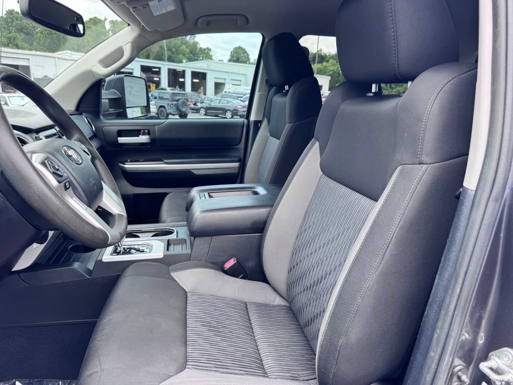 Used 2014 Toyota Tundra SR5 w/ SR5 Upgrade Package AWD/4WD image 19