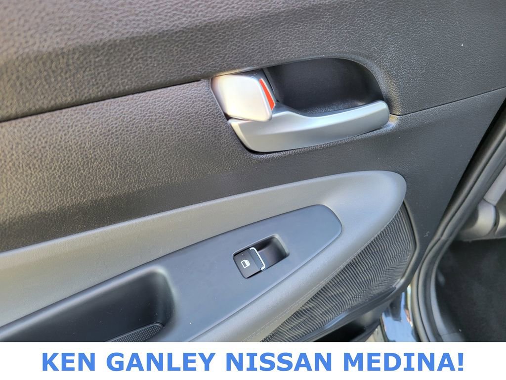 Used 2023 Hyundai Santa Fe SEL image 41