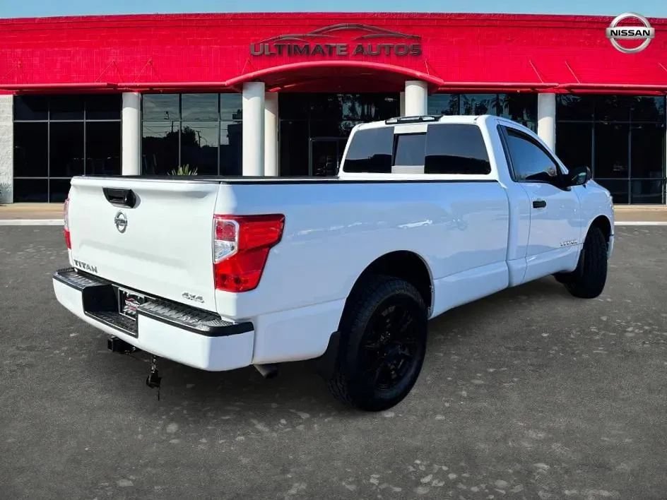 Used 2017 Nissan Titan S AWD/4WD image 3
