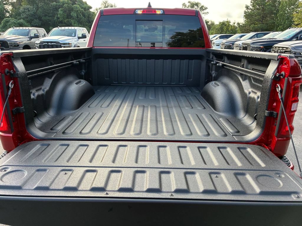 New 2027 RAM 1500 Laramie w/ Laramie Preferred Package AWD/4WD image 30