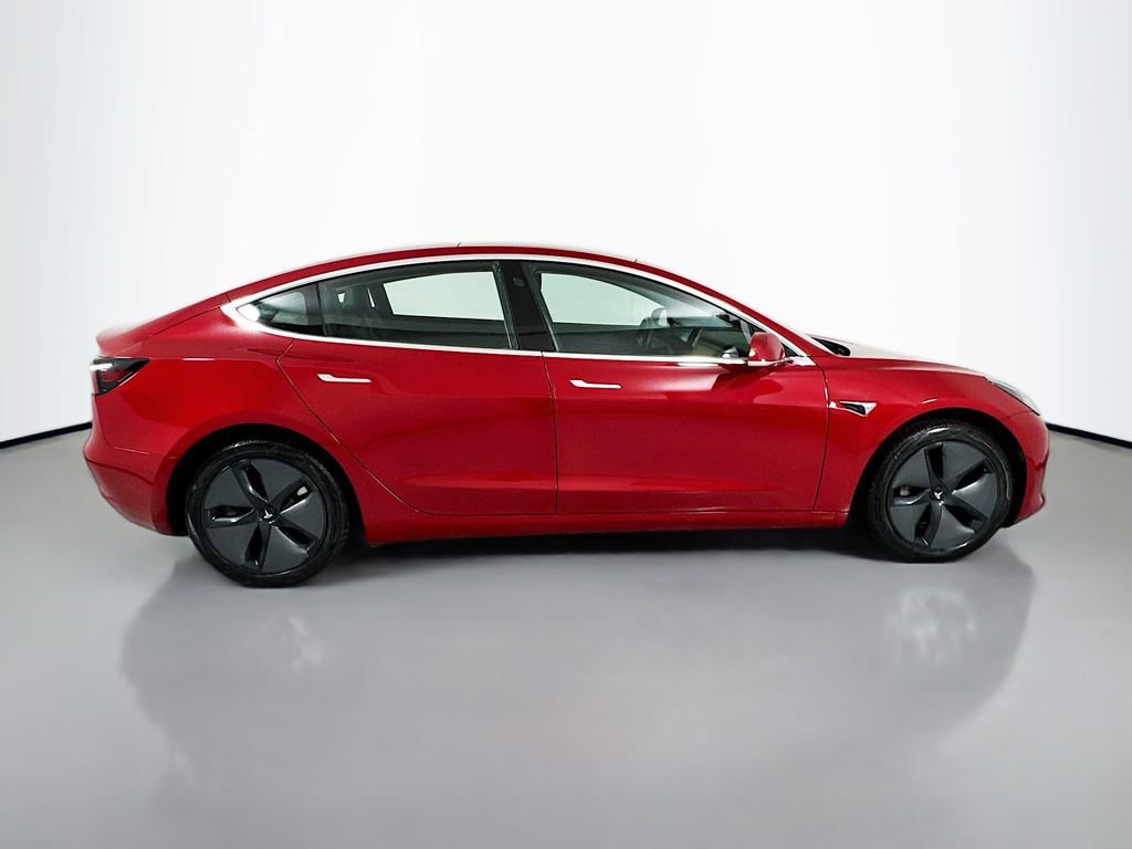 Used 2018 Tesla Model 3 Long Range image 9