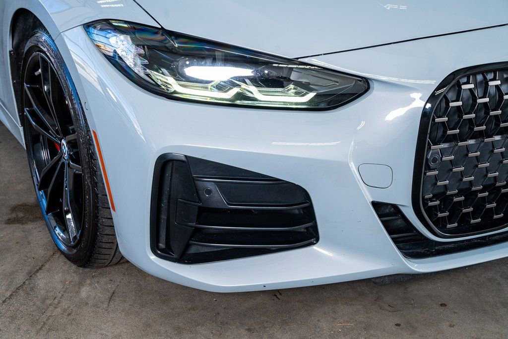 Used 2023 BMW M440i Coupe w/ Premium Package image 18