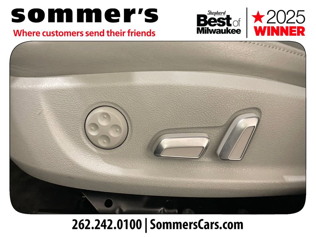 Used 2015 Audi A4 2.0T Premium Plus w/ Technology Package AWD/4WD image 10