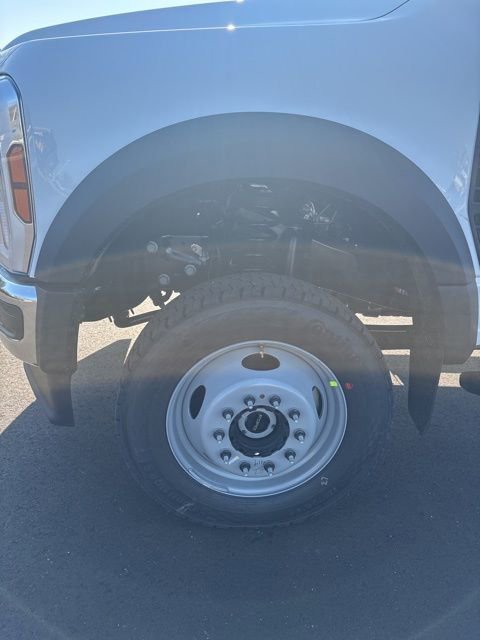 New 2026 Ford F550 4x4 SuperCab Super Duty w/ XL Chrome Package image 11