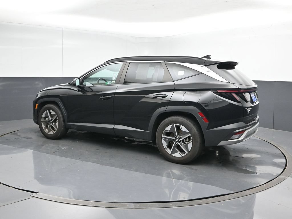 Used 2025 Hyundai Tucson SEL FWD image 3