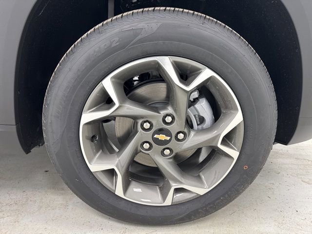 New 2026 Chevrolet Trax LT w/ Driver Confidence Package image 30