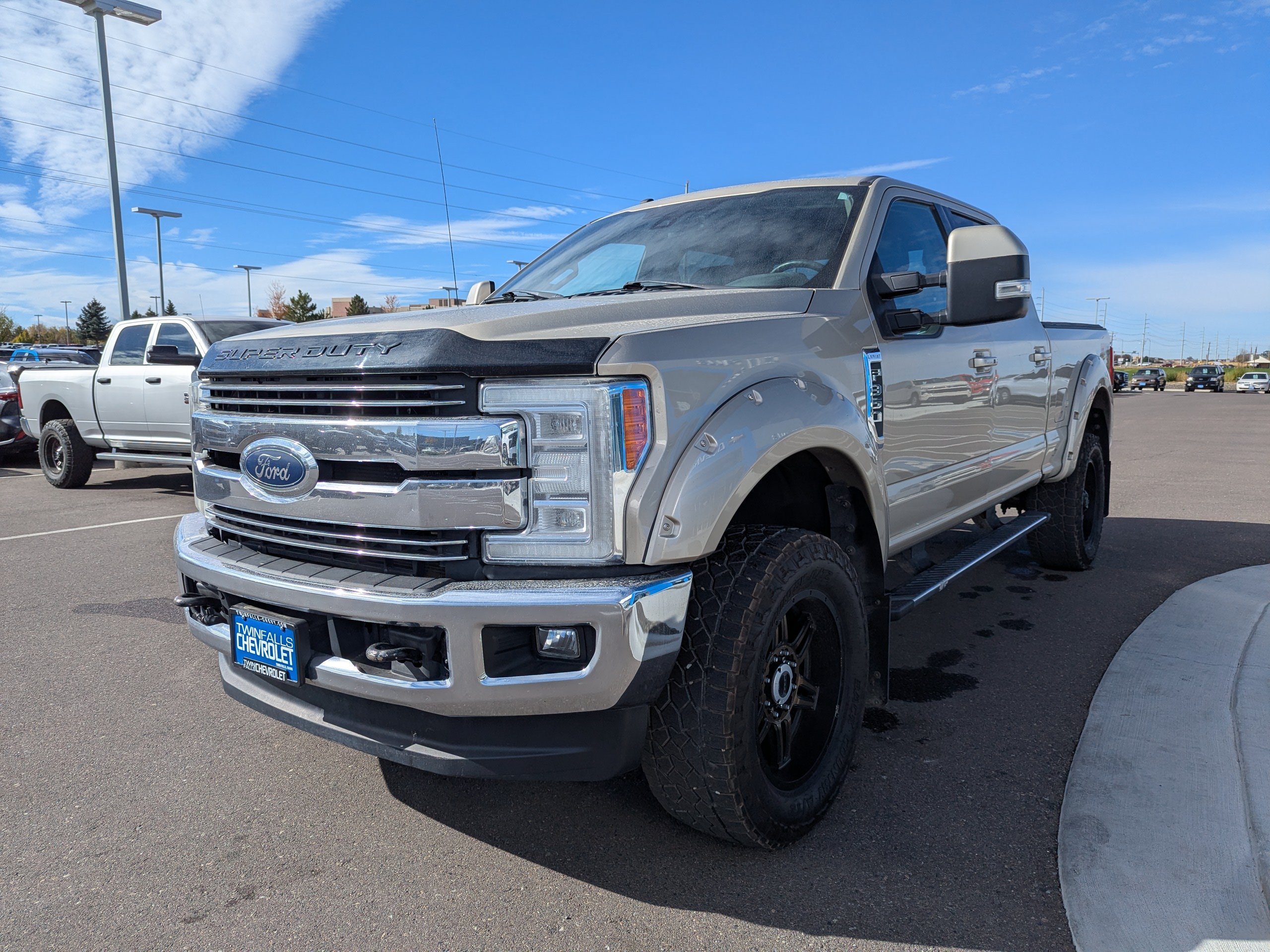 Used 2017 Ford F350 Lariat w/ Lariat Ultimate Package AWD/4WD image 6