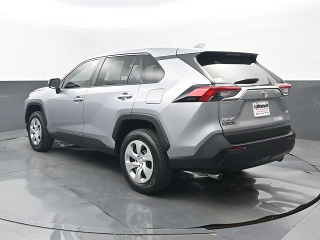 Used 2023 Toyota RAV4 LE FWD image 3