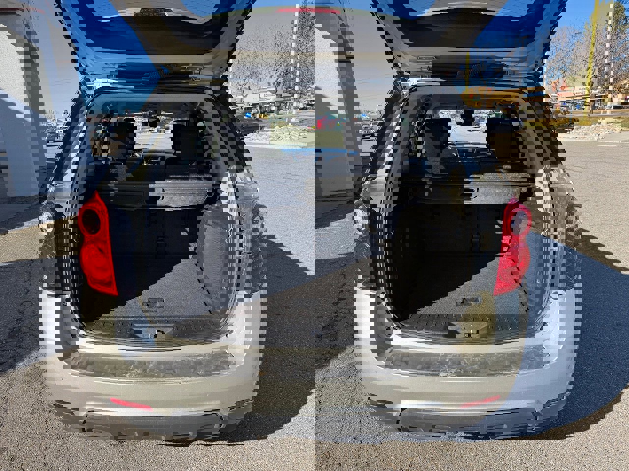 Used 2014 Chevrolet Equinox LS image 38