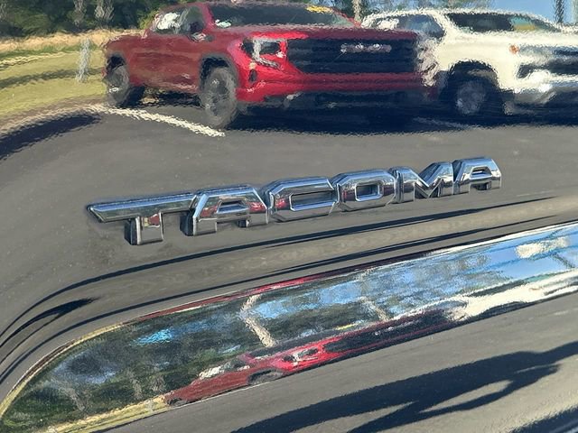 Used 2022 Toyota Tacoma SR5 image 28