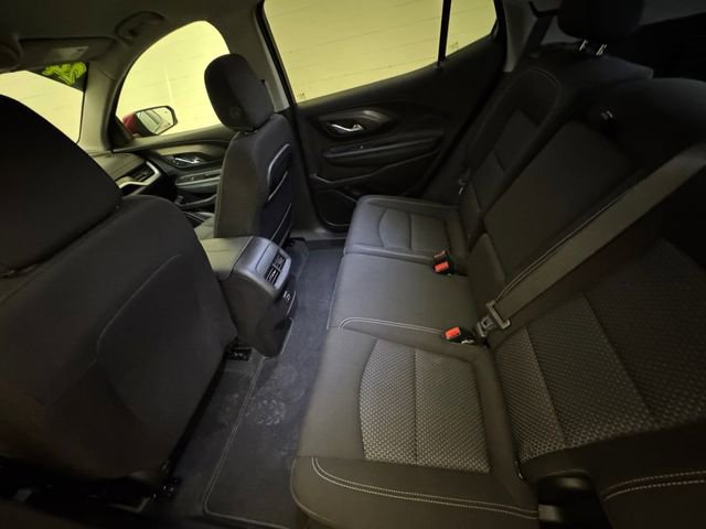 Used 2024 GMC Terrain SLE w/ Driver Convenience Package image 29