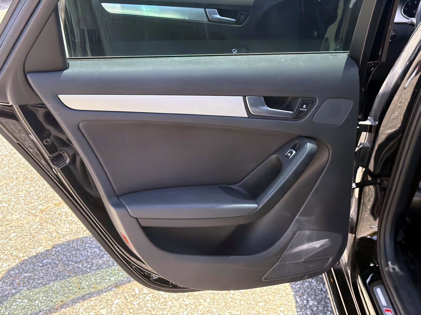 Used 2014 Audi A4 2.0T Premium w/ Audi MMI Navigation image 12