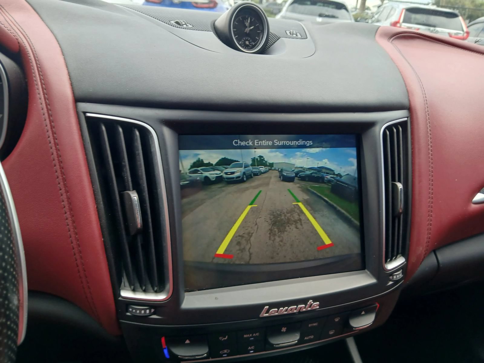 Used 2017 Maserati Levante S AWD/4WD image 30