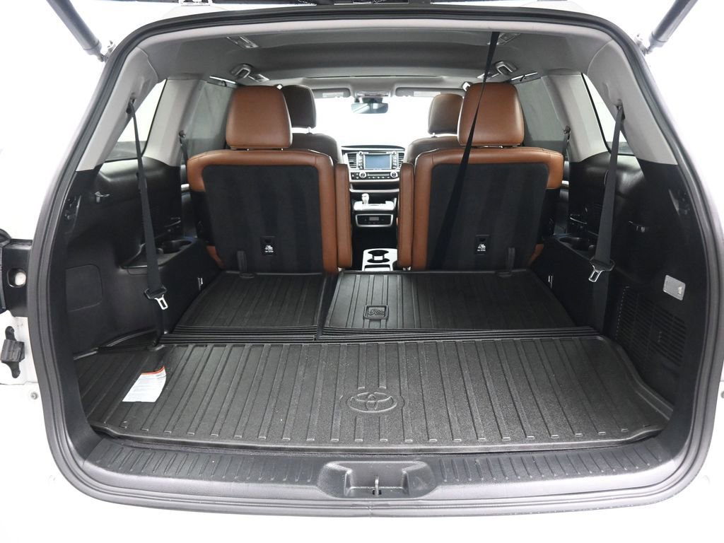 Used 2017 Toyota Highlander Limited w/ Protection Package #3 image 64