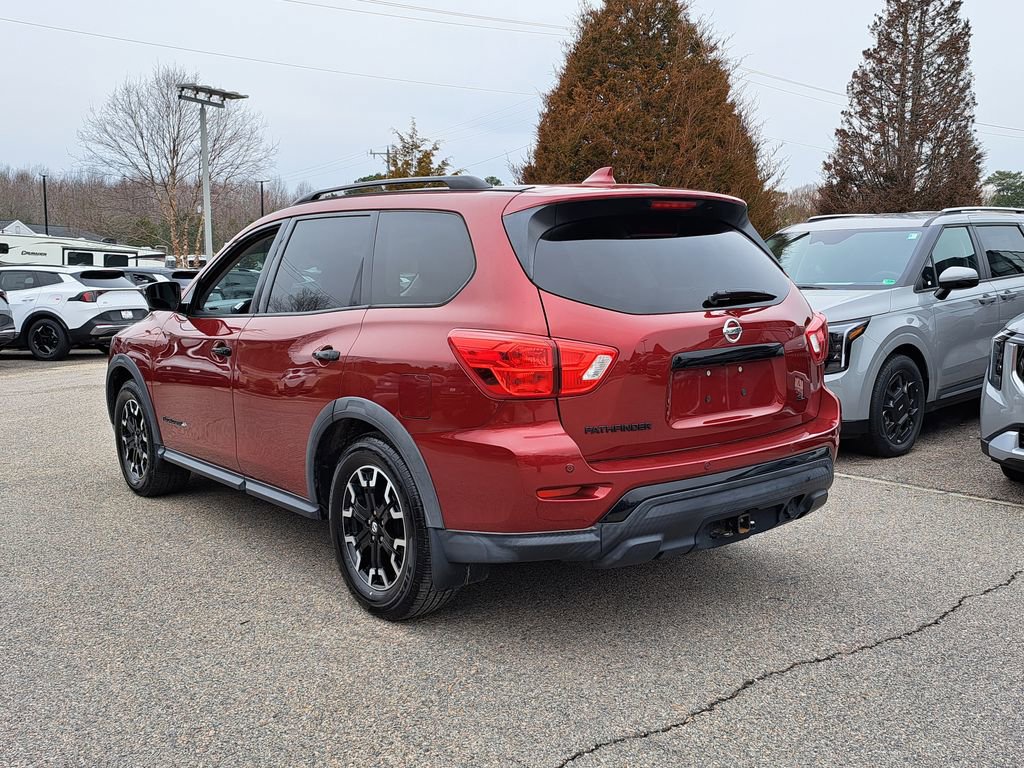 Used 2020 Nissan Pathfinder SL image 7