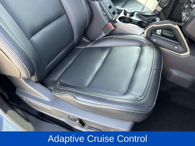 Used 2025 Ford Bronco Badlands image 17