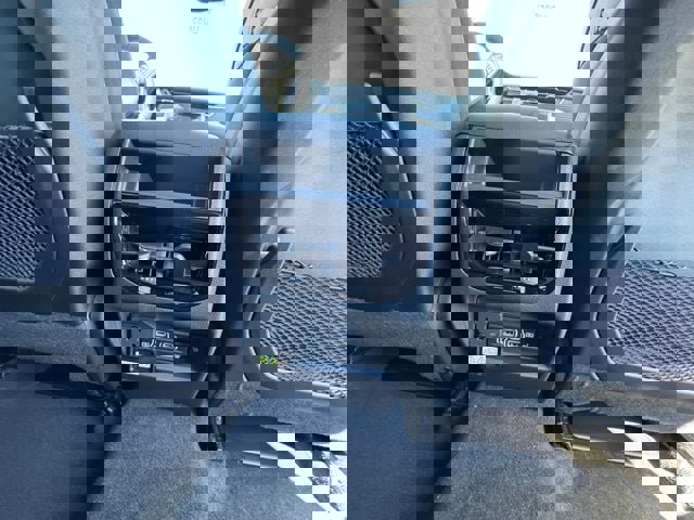 New 2025 Jeep Grand Cherokee Limited w/ Black Appearance Package image 19