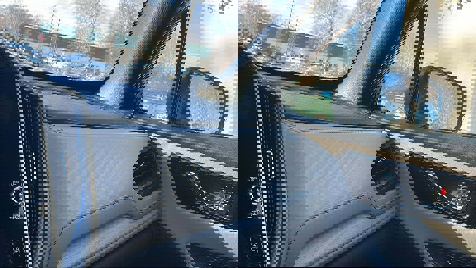 Certified 2025 Subaru Forester Limited image 19