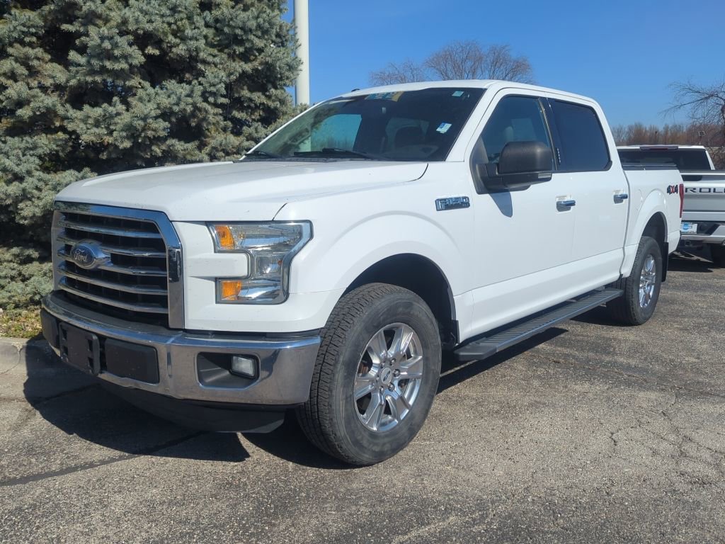 Used 2015 Ford F150 XLT w/ Equipment Group 301A Mid image 2