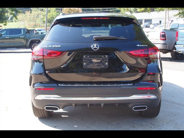 Used 2021 Mercedes-Benz GLA 250 4MATIC image 4